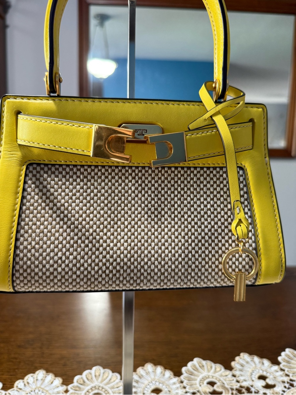 Tory Burch Yellow Leather-Trim Woven Top-Handle Bag - Picture 3 of 4